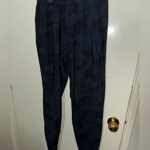 LULULEMON SURGE JOGGERS